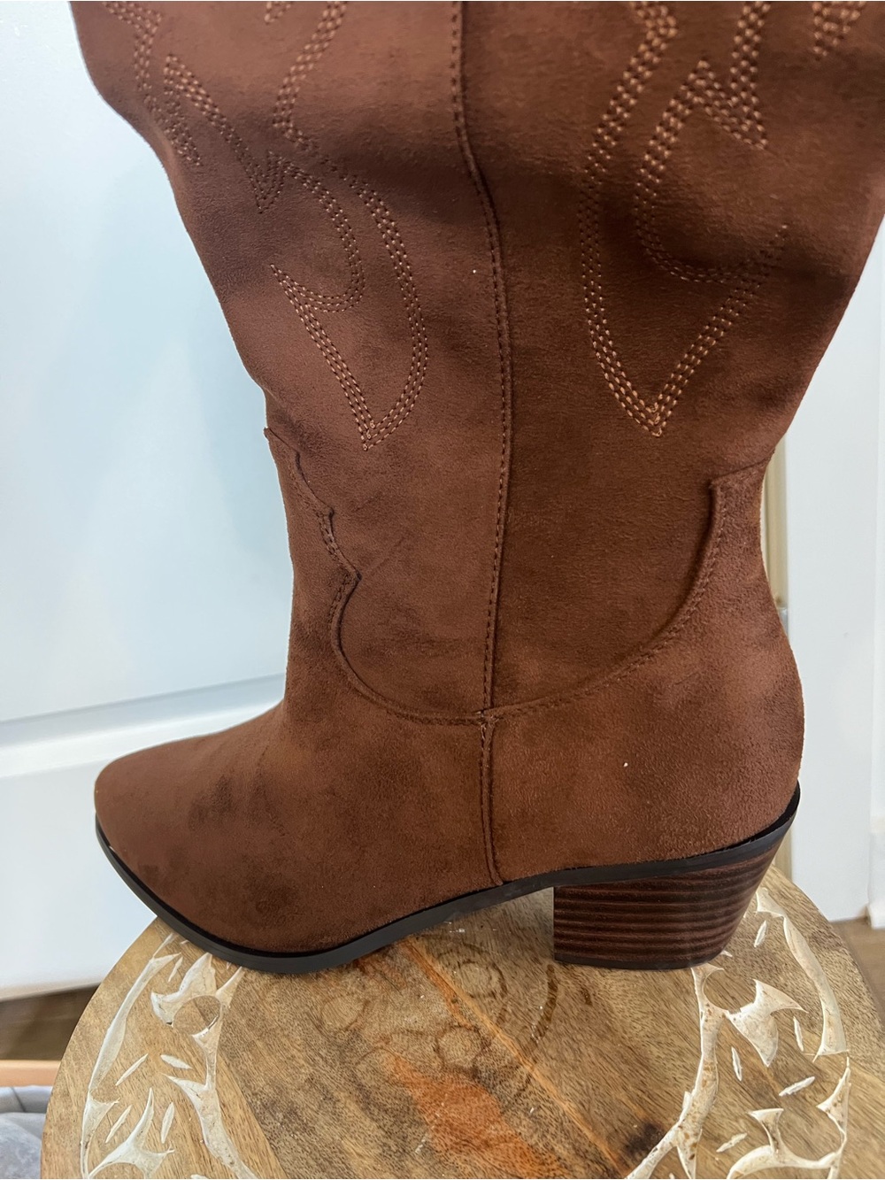NIB Bellini Urson Vida Moulin Tan Suede Western Knee-High Boot - Picture 8 of 16